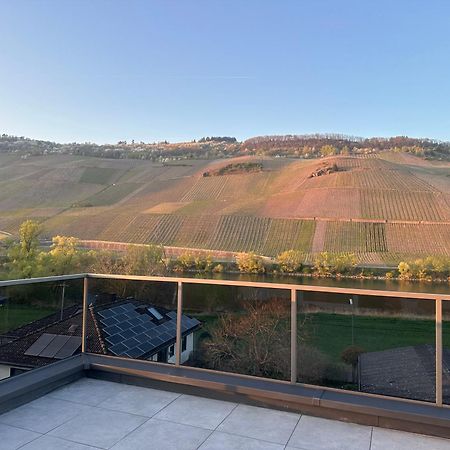 Lösnich Moselappartements By Weingut Marco Adamy מראה חיצוני תמונה