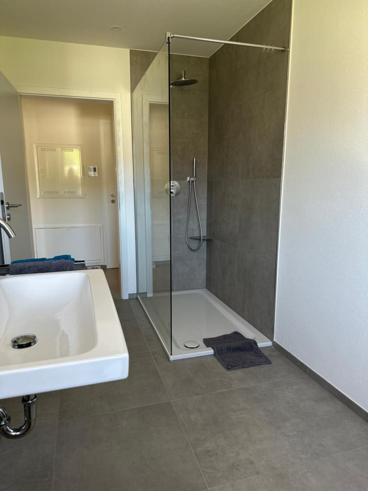 Lösnich Moselappartements By Weingut Marco Adamy מראה חיצוני תמונה