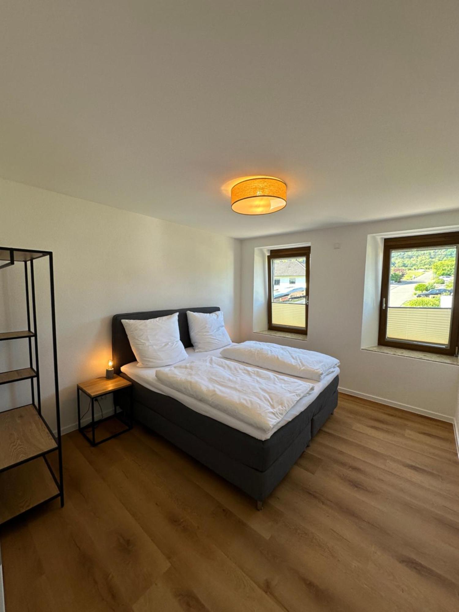 Lösnich Moselappartements By Weingut Marco Adamy מראה חיצוני תמונה