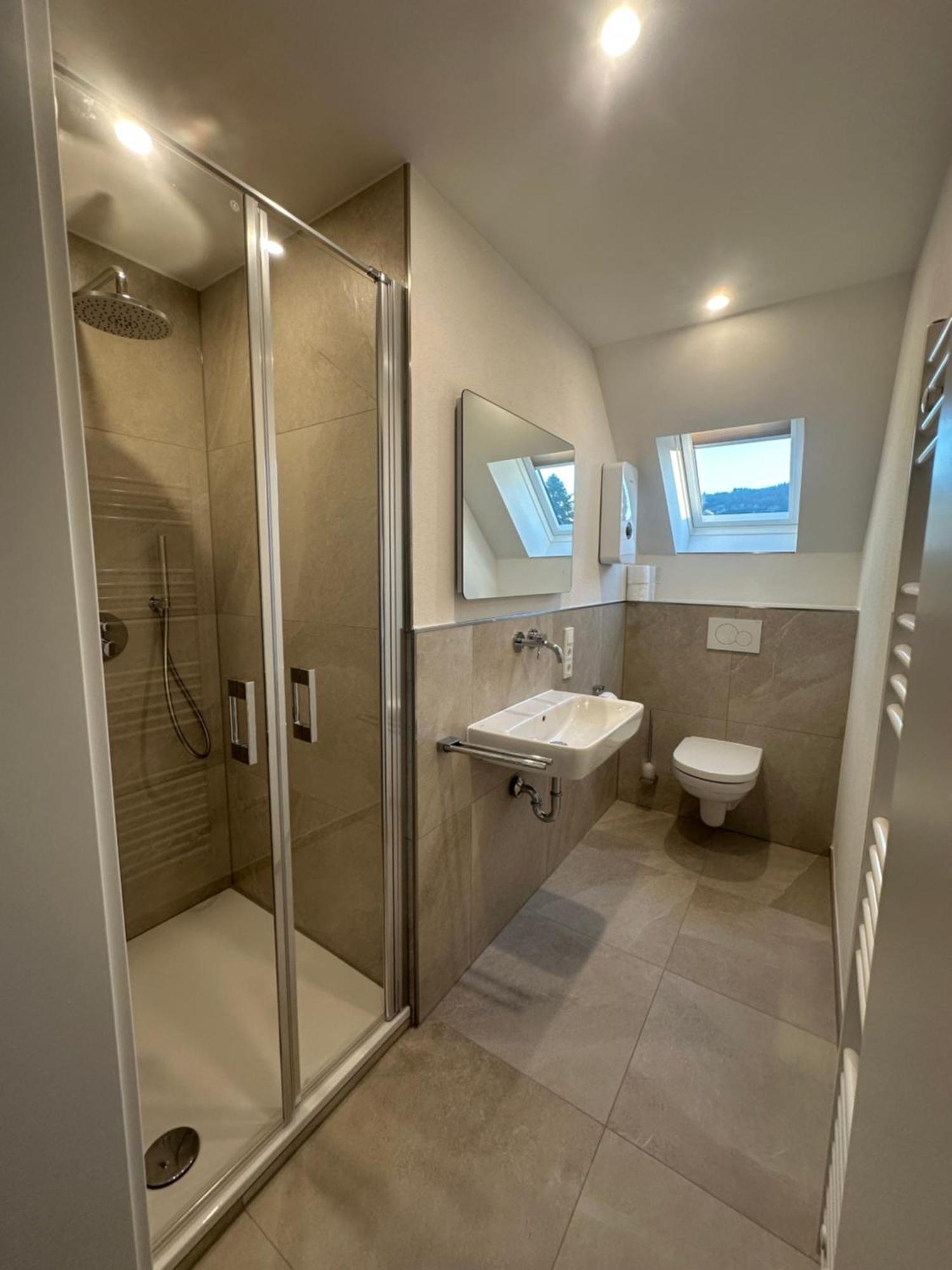 Lösnich Moselappartements By Weingut Marco Adamy מראה חיצוני תמונה